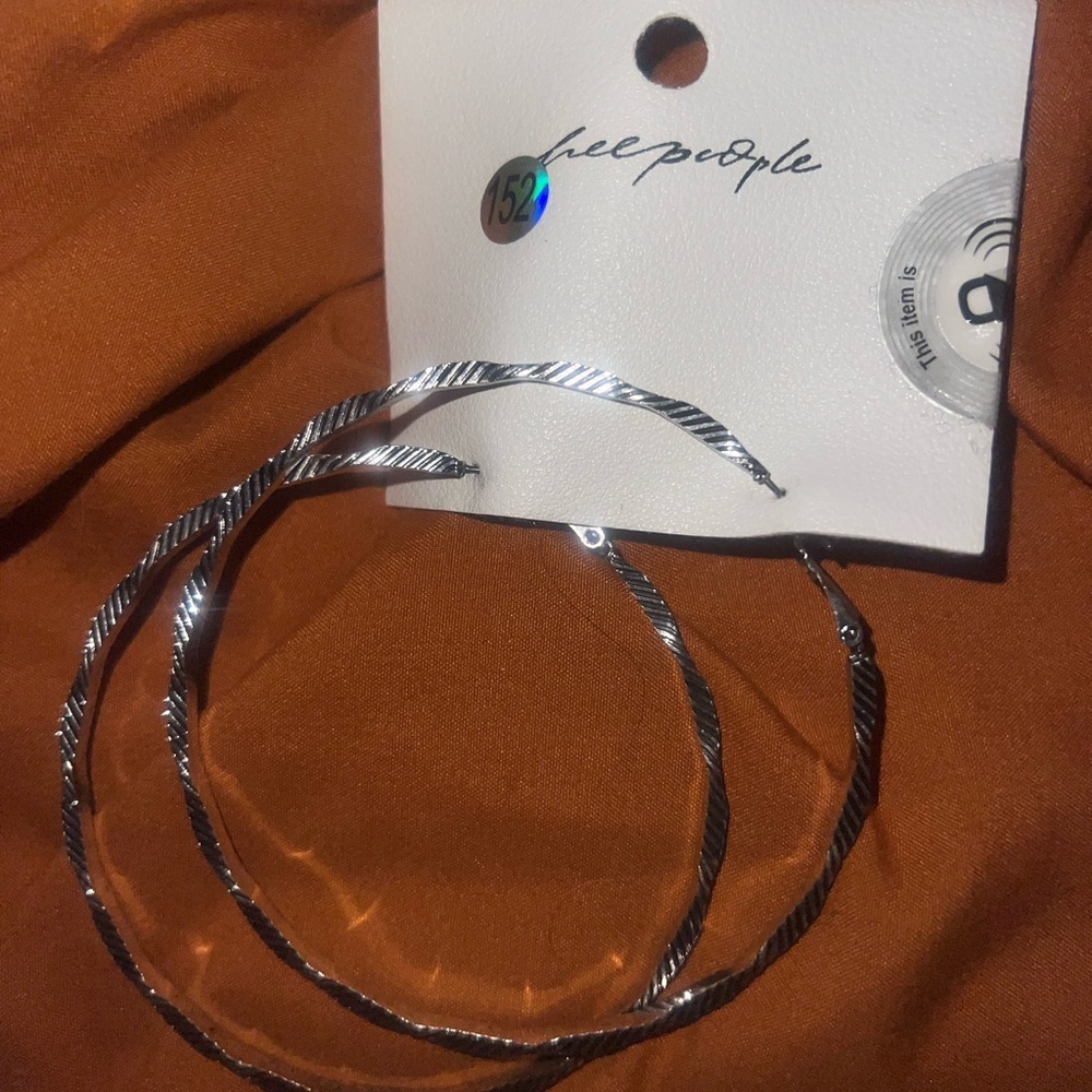 Free People Large Silver Twisted Hoop Earrings NWT